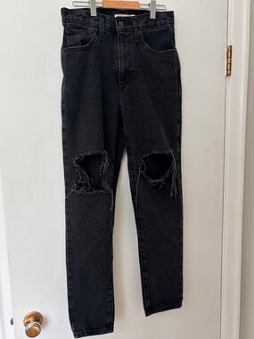 Levi's High Waisted Mom Jean